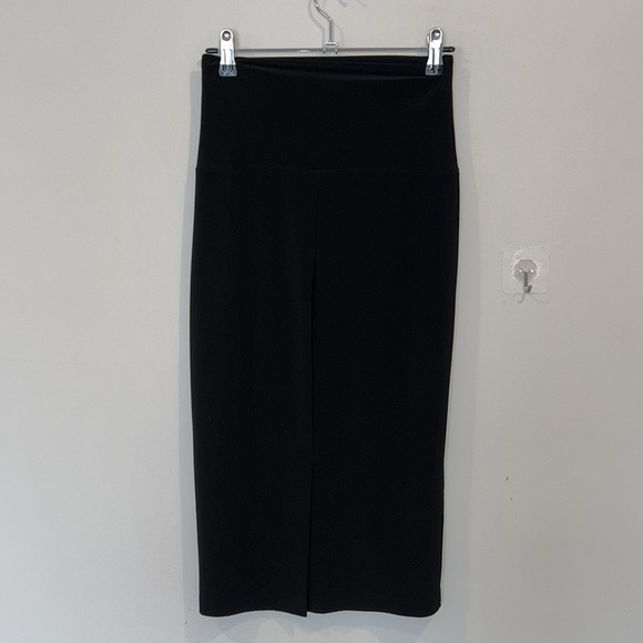 Normal Kamali Straight Knee Length Skirt - Picture 5 of 12